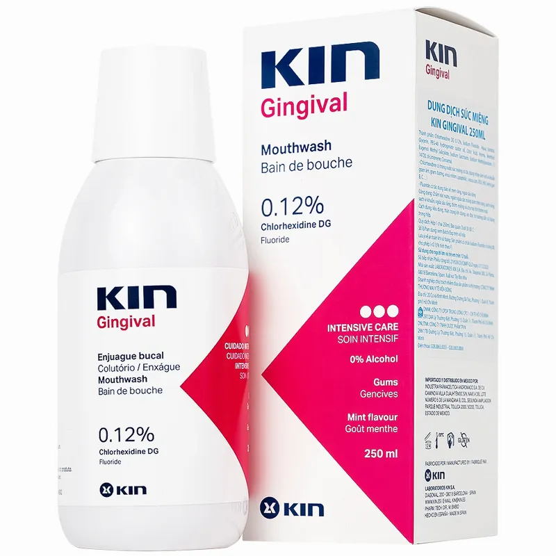 Nước muối Natri Clorid 0.9 Vĩnh Phúc Smiles làm sạch răng, khử mùi hôi khoang miệng (1100ml)